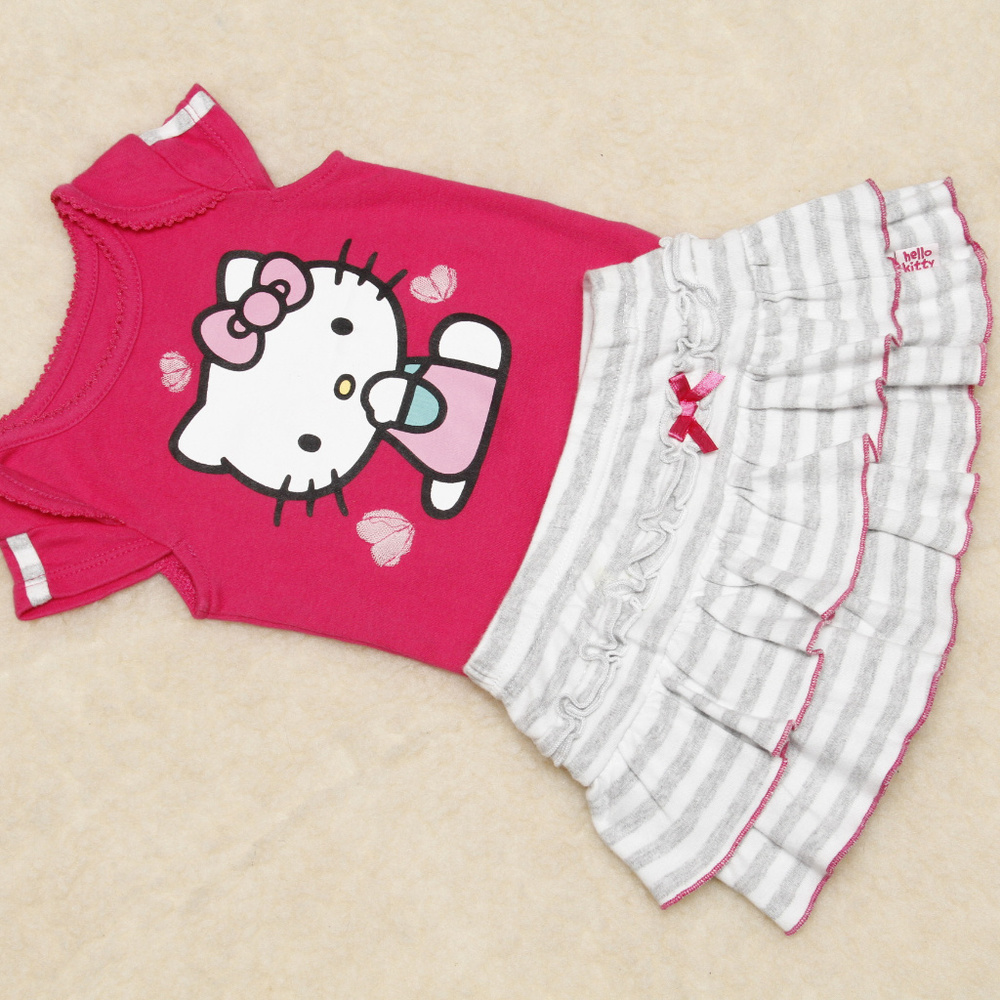 hello Kitty set 2 piece pink bodysuit with skirt